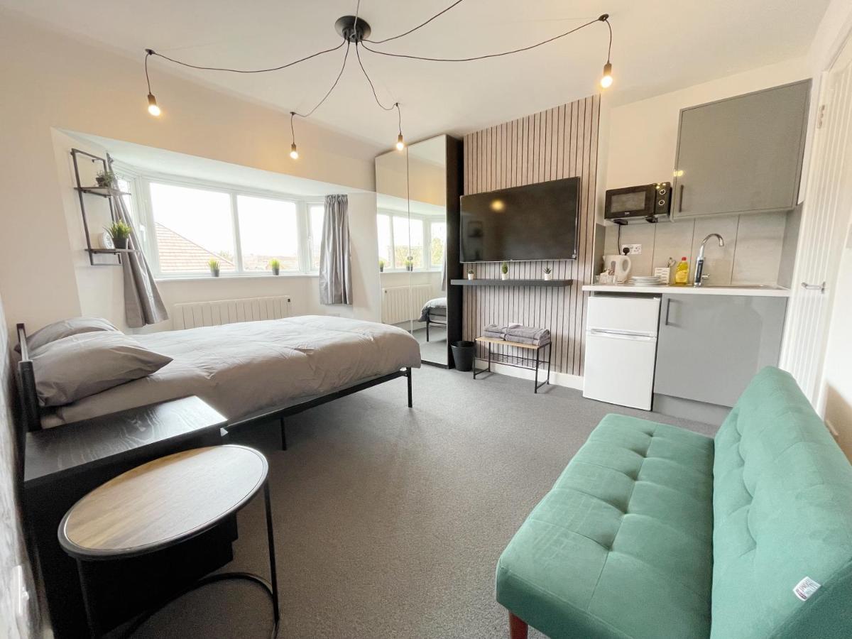 Cosy Bright Studio Apartment Close To Wembley Stadium London Eksteriør billede