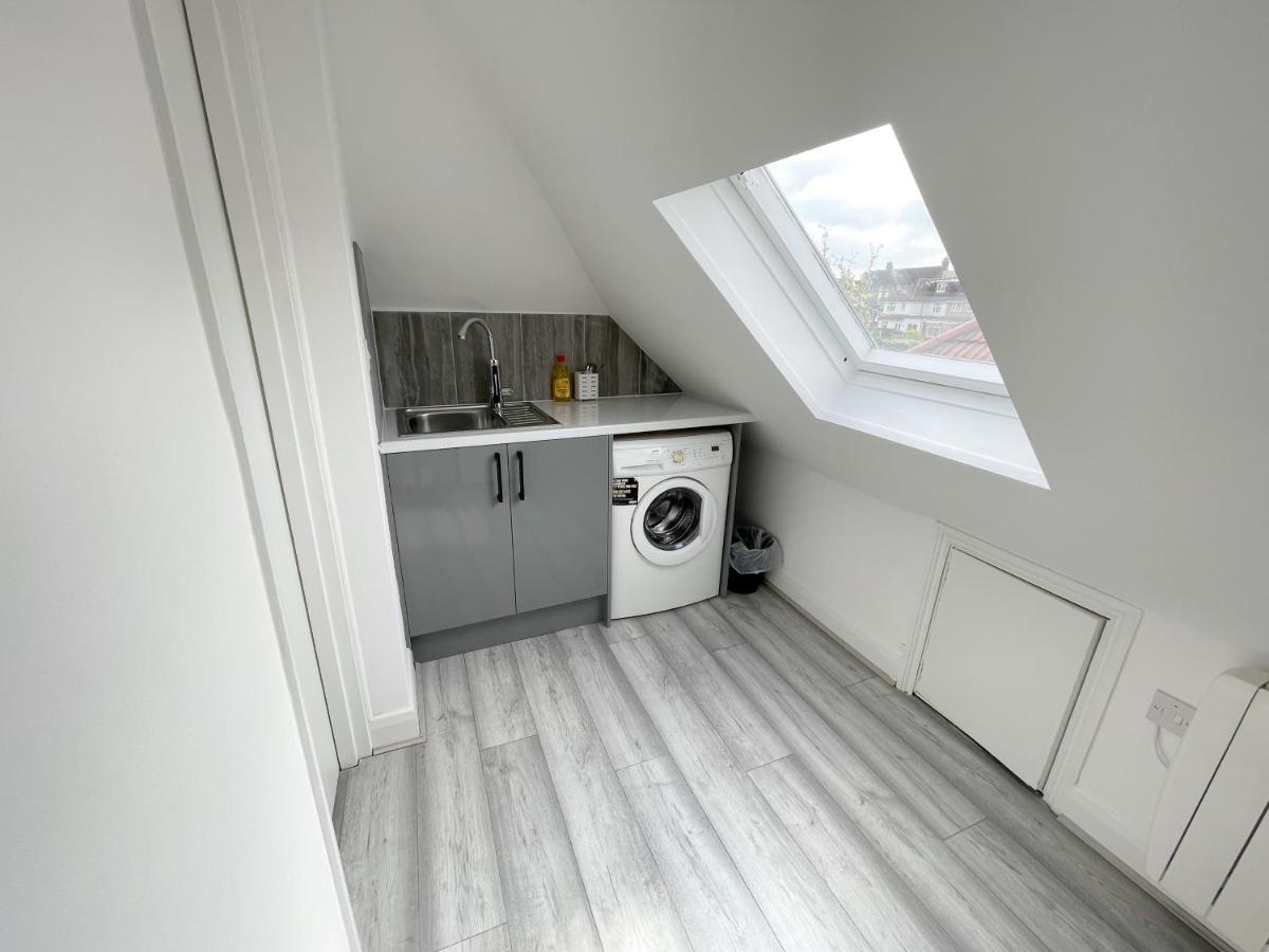 Cosy Bright Studio Apartment Close To Wembley Stadium London Eksteriør billede